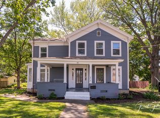 213 N Main St, Sandwich, IL 60548