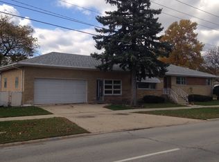 7209 Lee St, Niles, IL 60714