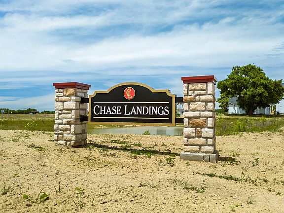 chase-landings_entry-monument_0fh0270_co