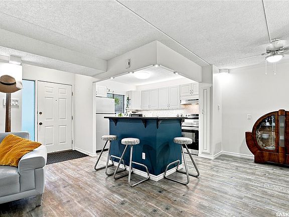 3rd image of UNIT 104-441 Pendygrasse ROAD