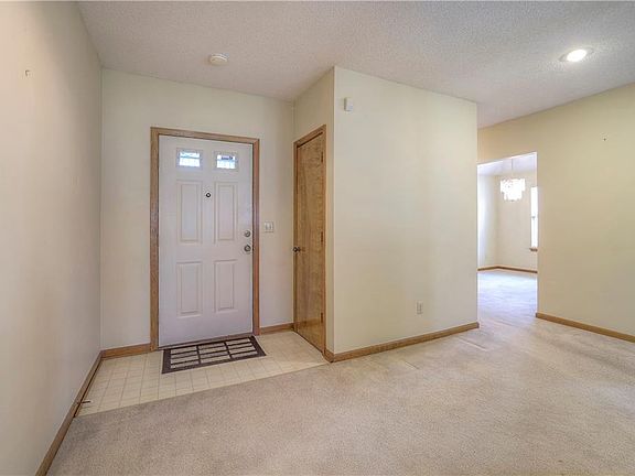 5th image of 1209 E 118th St