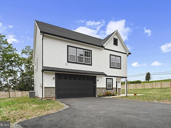 2nd image of 8321 Maplewood Dr
