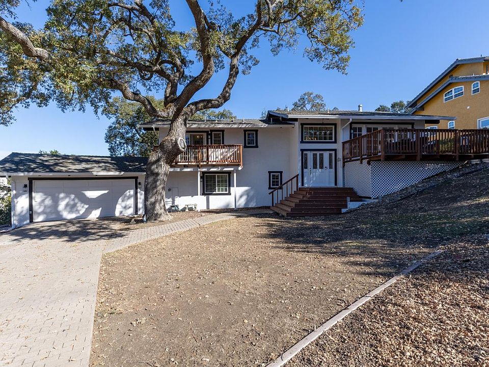 1st image of 17860 Holiday Dr