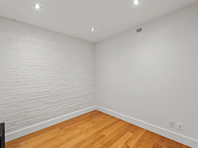 151 Avenue A #4B — Photo 7