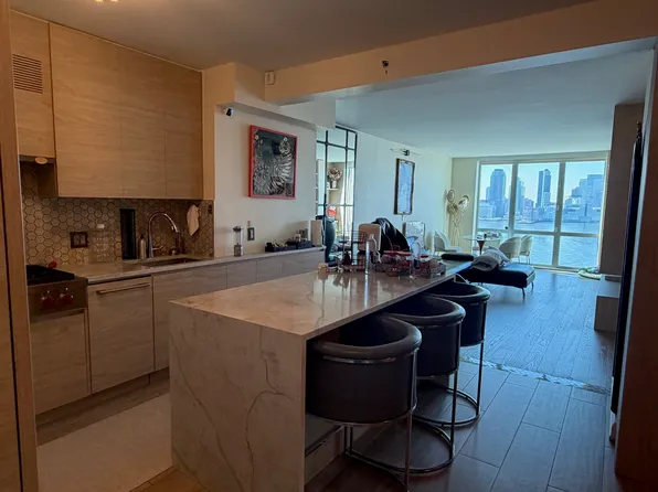 20 River Ter, New York, NY