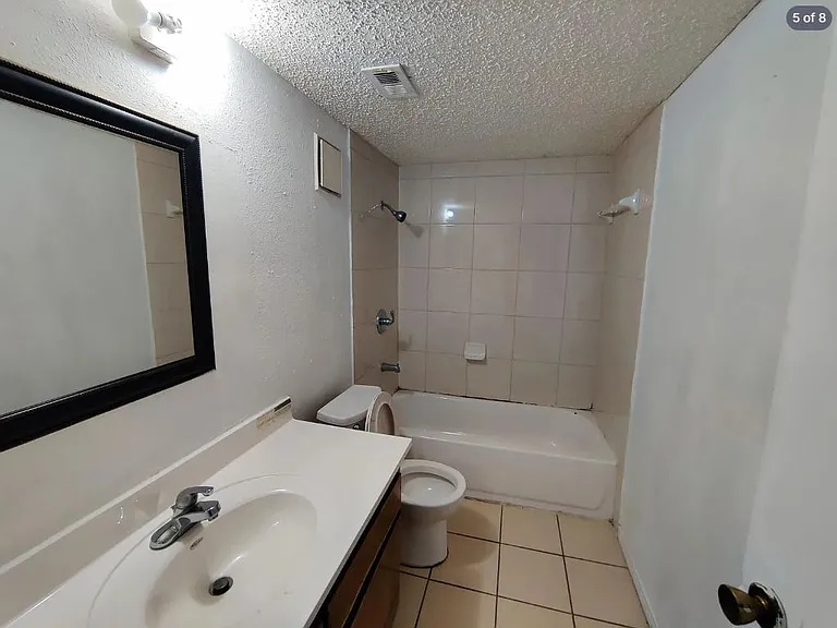 919-214 S Weatherred Dr — Photo 2