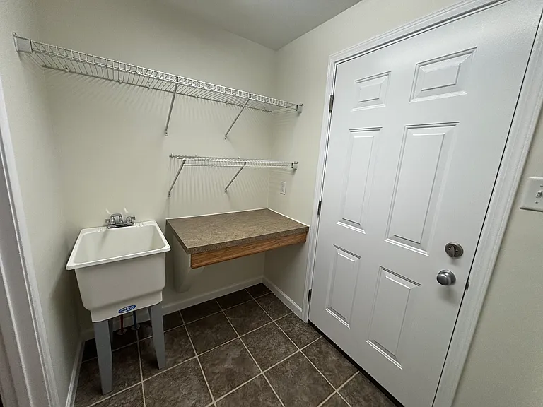 16 Stillman Ave — Photo 11