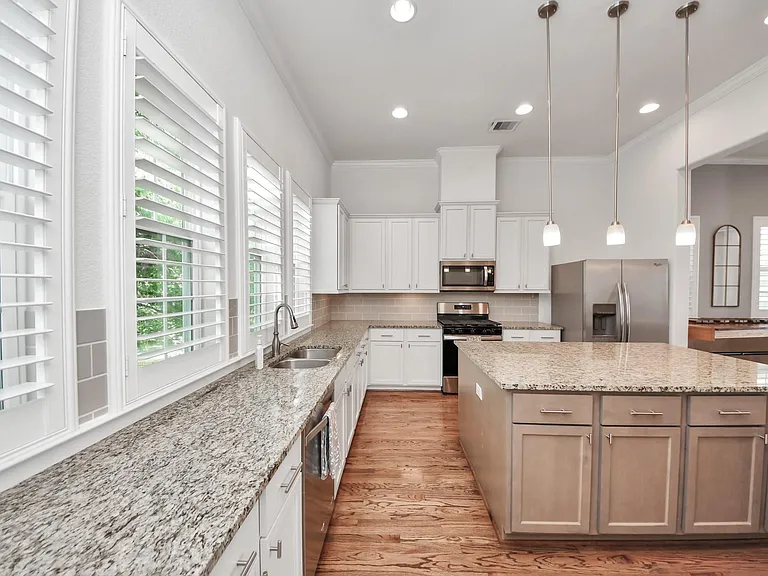 2606 Madeline Grove Dr — Photo 19