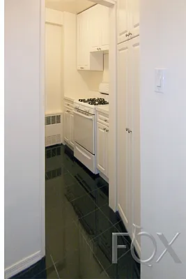 Rented by Fox Residential Group | media 10