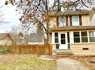 324 Huron St, Lansing, MI 48915