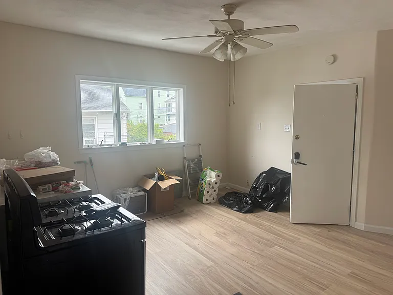 18 Rena St #2 — Photo 5