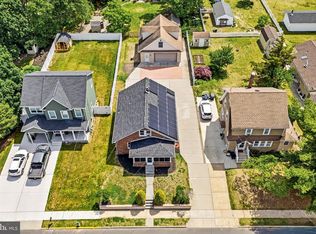 126 Tomlin Station Rd, Gibbstown, NJ 08027