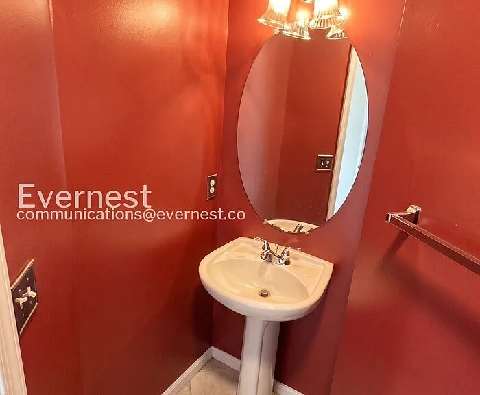 8348 Middle Ruddings Dr — Photo 11