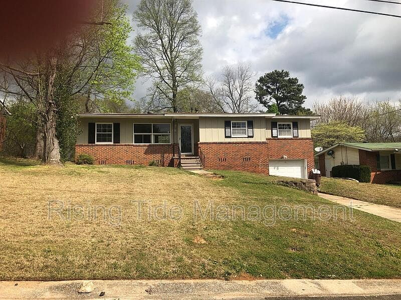 1st image of 200 E Haven Dr