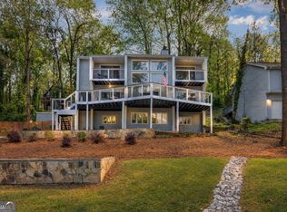 8515 Lake Dr, Snellville, GA 30039