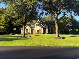 10070 Butternut Dr, Middlebury, IN