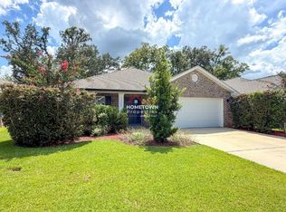 7305 Lakeside Oak Ct, Pensacola, FL 32526