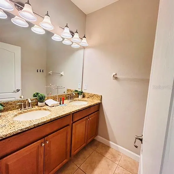 2979 Banana Palm Dr — Photo 42