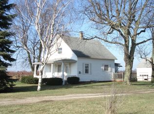 7655 Territorial Rd, Watervliet, MI 49098