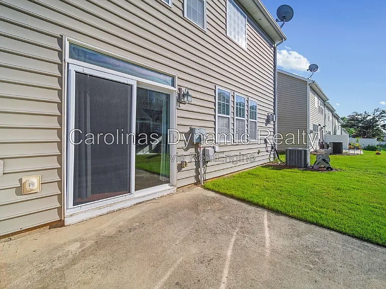 5470 Allison Ln — Photo 37