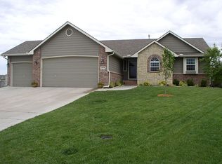 2470 N Rutgers Ct, Wichita, KS 67205