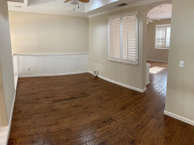 10088 Imperial Ave — Photo 6