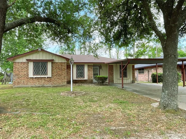 10611 Rebel Rd, Houston, TX 77016