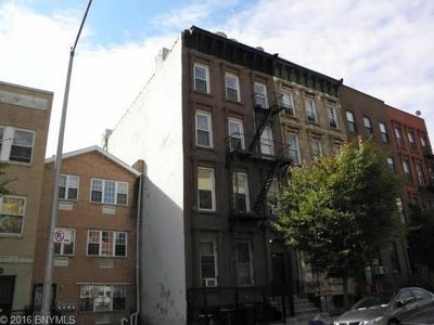 130 Jefferson St, Brooklyn, NY, 11206