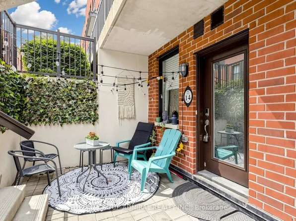 869 Wilson Ave #14, Toronto, ON M3K 0A4