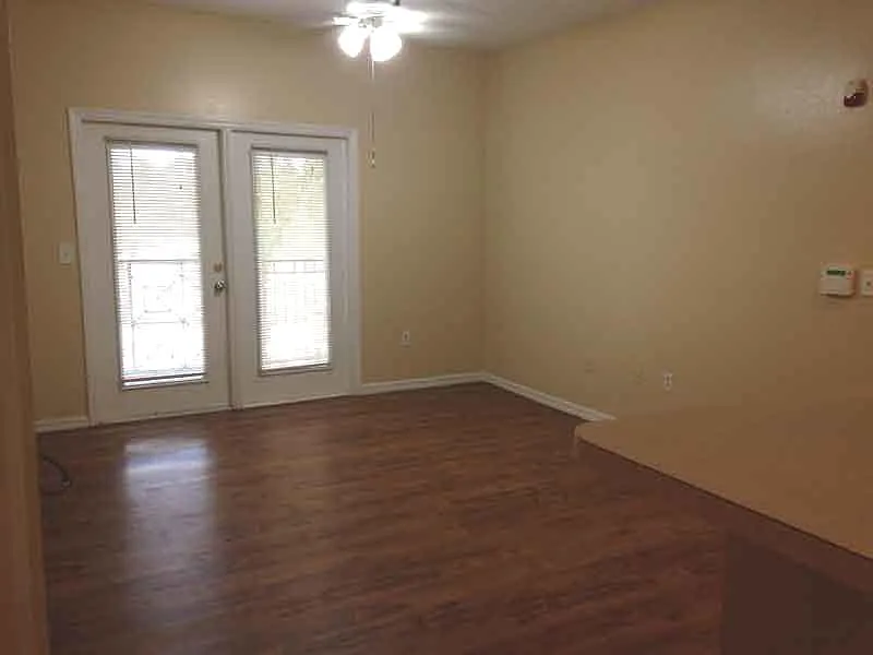 1 bed, 678 sqft, $1,500 — Photo 3