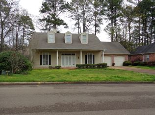 406 Shadowood Dr, Ridgeland, MS 39157