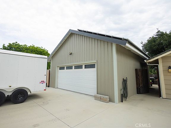 2nd image of 6042 Grange Rd