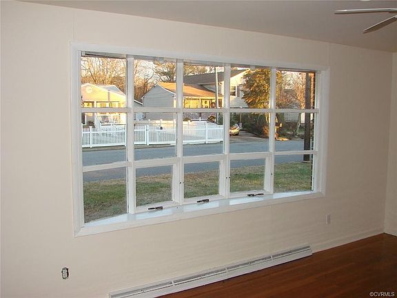 3rd image of 110 S Marion Ave