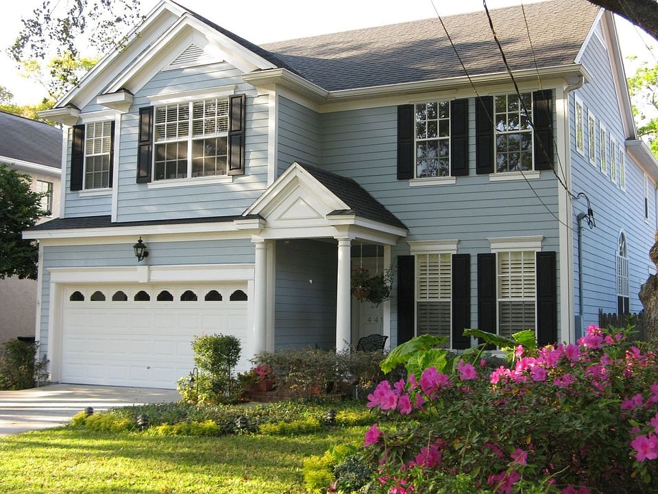 Spacious Colonial-style South Tampa Home