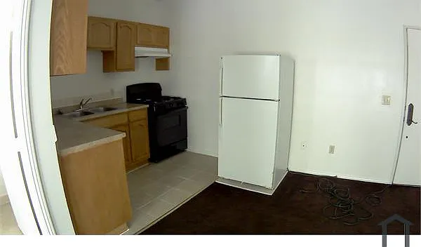 1185 N Alexandria Ave #203 — Photo 5
