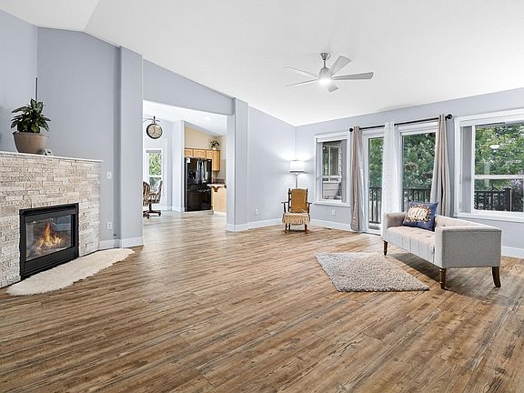 5th image of 6116 Hampshire Ct