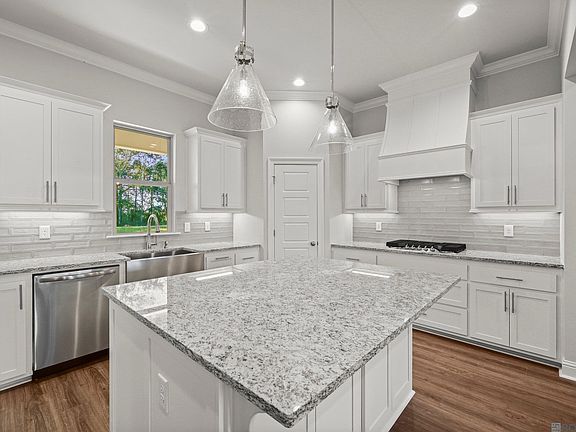 7th image of this home