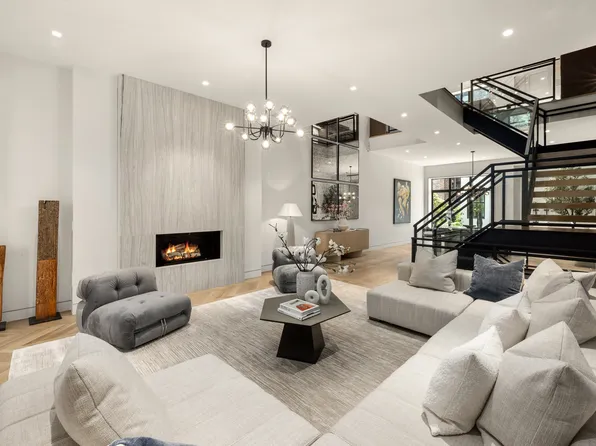 250 West 73rd Street HOUSE image 1 of 38
