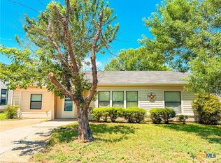 2611 Jackson Dr, Gatesville, TX 76528