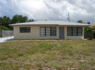 376 NW 23rd St, Boca Raton, FL 33431