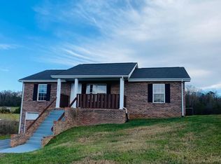 2107 Turkey Trl, Jefferson City, TN 37760