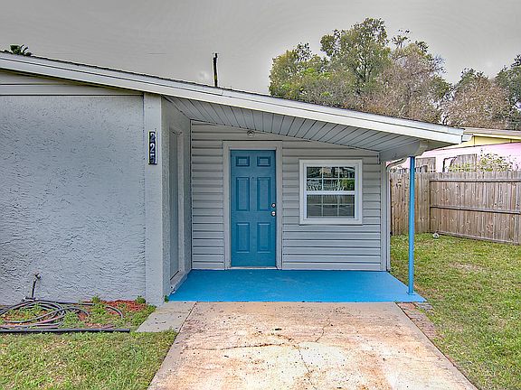 4th image of 225 Woodmere Blvd