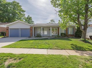4575 Thicket Dr, Saint Louis, MO
