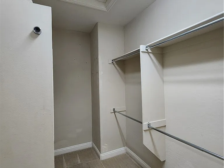 2713 Cyrano St — Photo 47