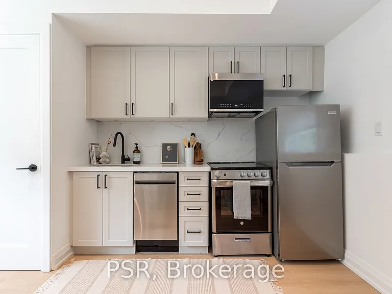 218 Aileen Ave #E — Photo 5