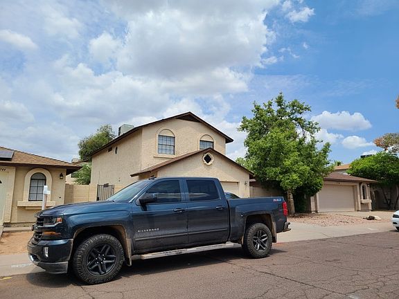 3rd image of 3740 W Waltann Ln