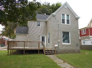 504 Chestnut St, La Porte City, IA 50651