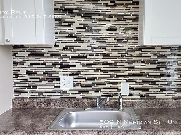 4th image of 509 N Meridian St Unit 1