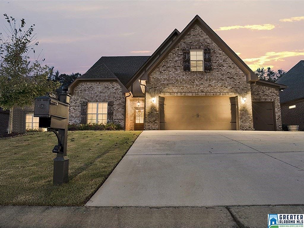 376 Strathaven Dr, Pelham, AL 35124 Zillow