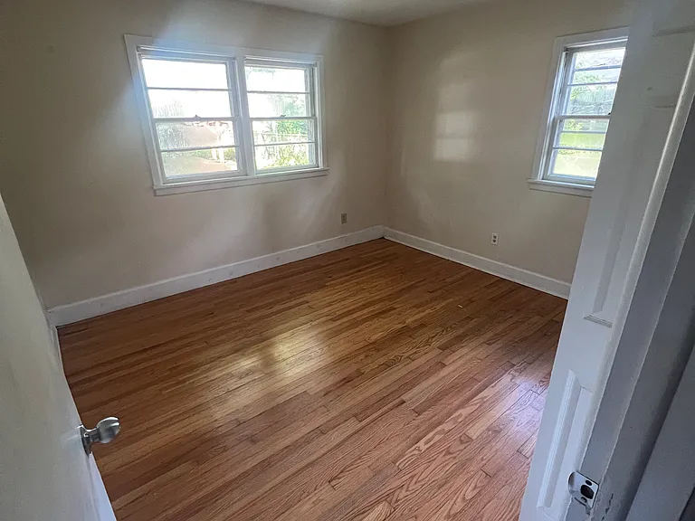 11 Goodwin Rd — Photo 6